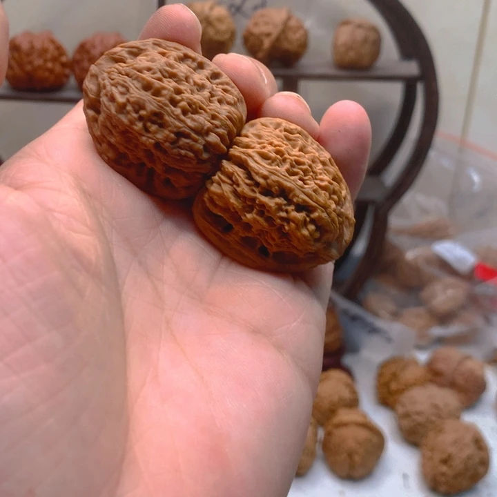 禁***私文玩核桃吊坠小三角