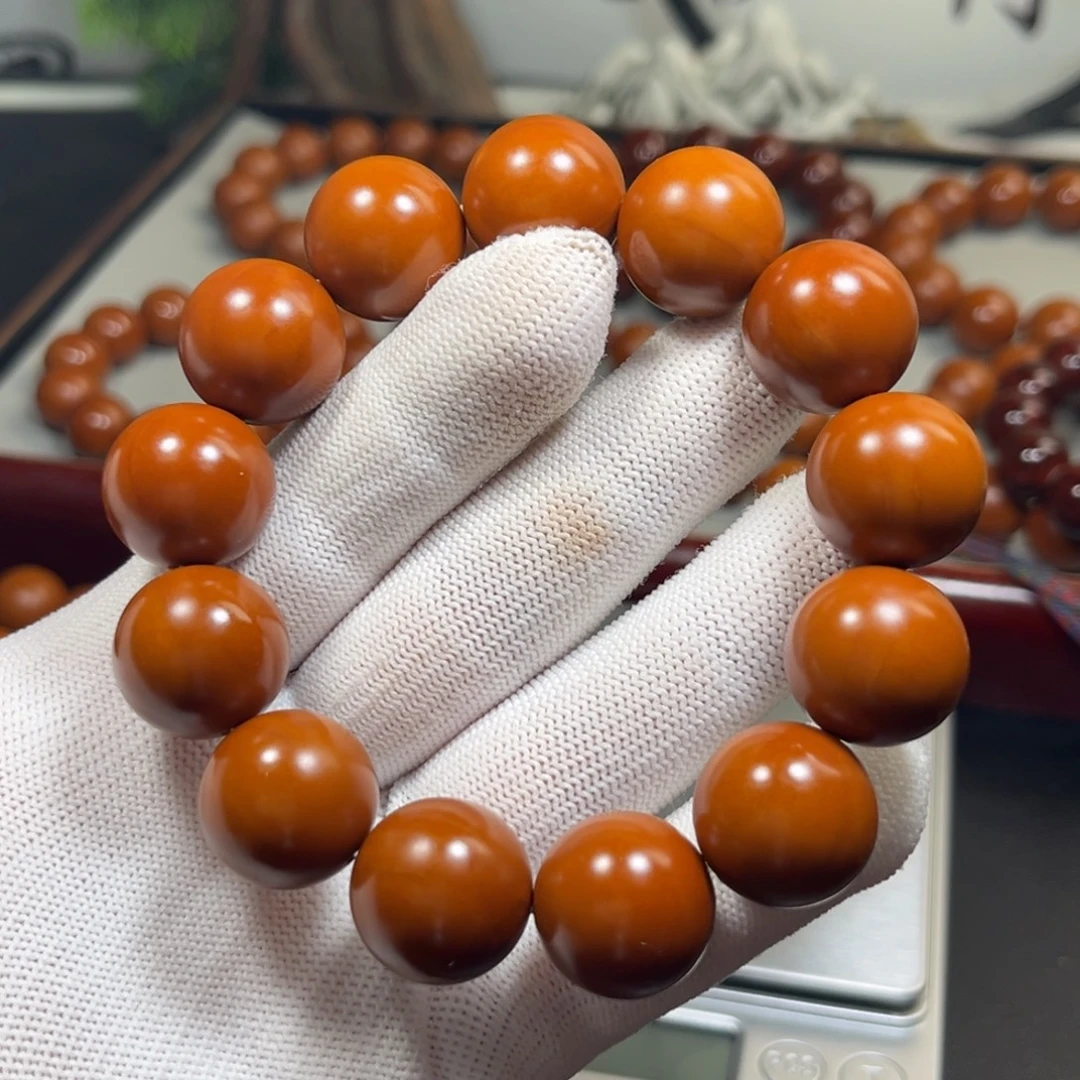 夏***鹏手串橄榄核1.8+树王全品铁核 小孔 微瑕