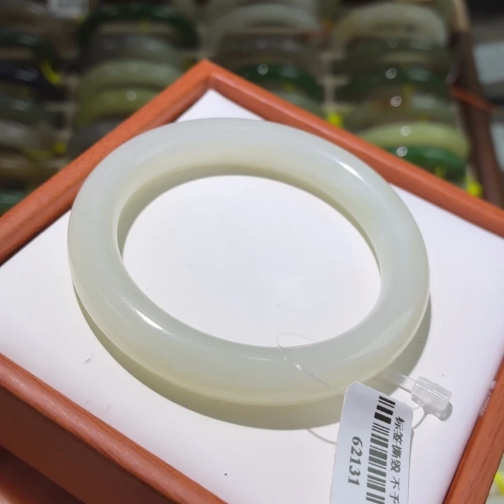 和田玉未镶嵌手镯5253 9