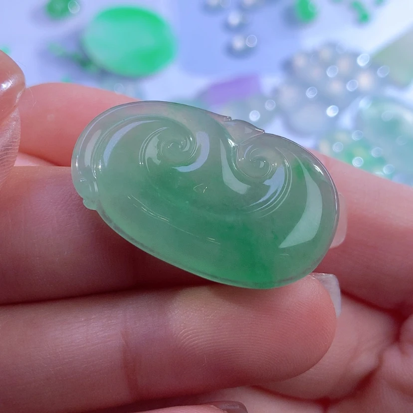 【闪购商品】翡翠颈饰未镶嵌缅甸翡翠