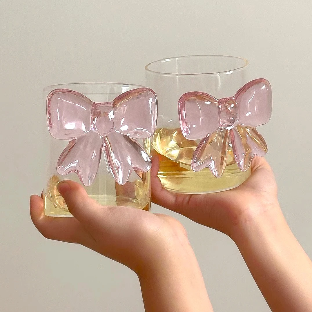 【令人心动的杯子】轻奢粉色大蝴蝶结玻璃杯ins风耐热高硼硅冷饮杯