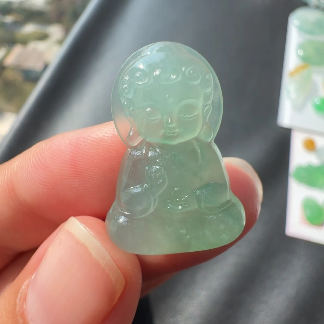 定制翡翠未镶嵌冰绿宝宝佛