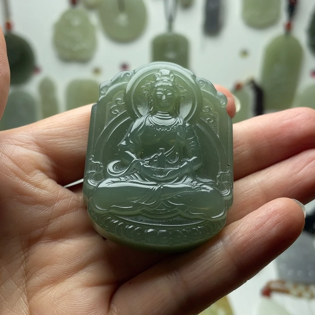 【闪购商品】纯手工湖水绿精雕坐观音