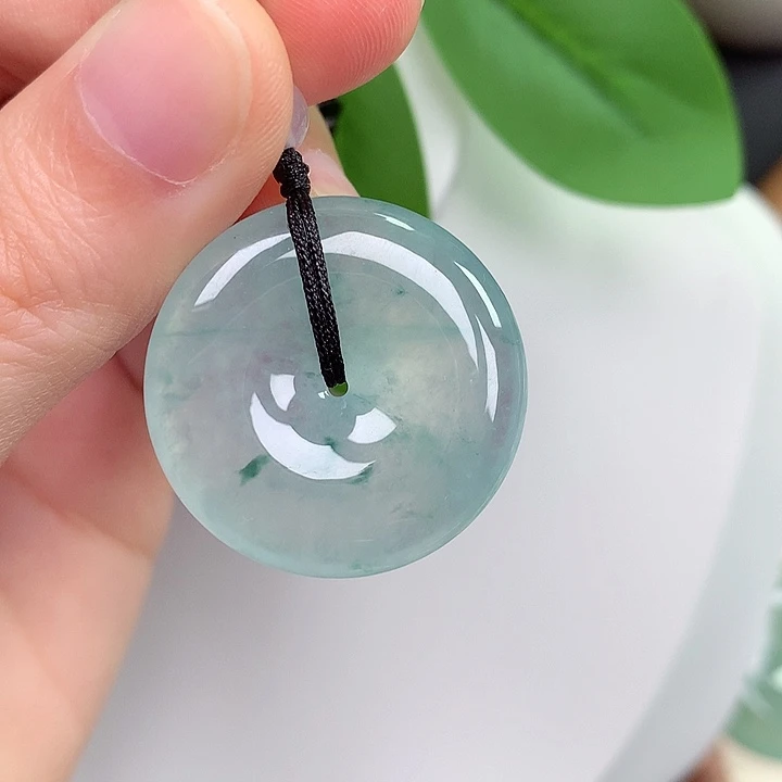 翡翠未镶嵌颈饰平安扣 28-5.7mm