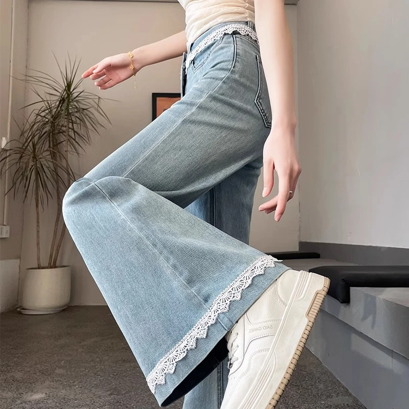 浅蓝色复古蕾丝花边大喇叭牛仔裤女2025年夏季新款大脚阔腿长裤子
