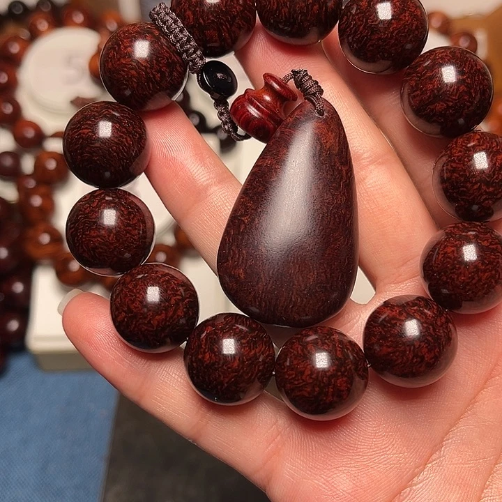 知***～黄花梨/降香黄檀1.8