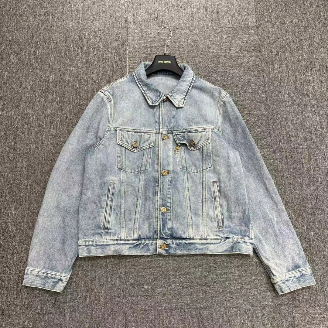 99新 LouisVuitton/路易威登 水洗做旧牛仔夹克/52码/编码19331
