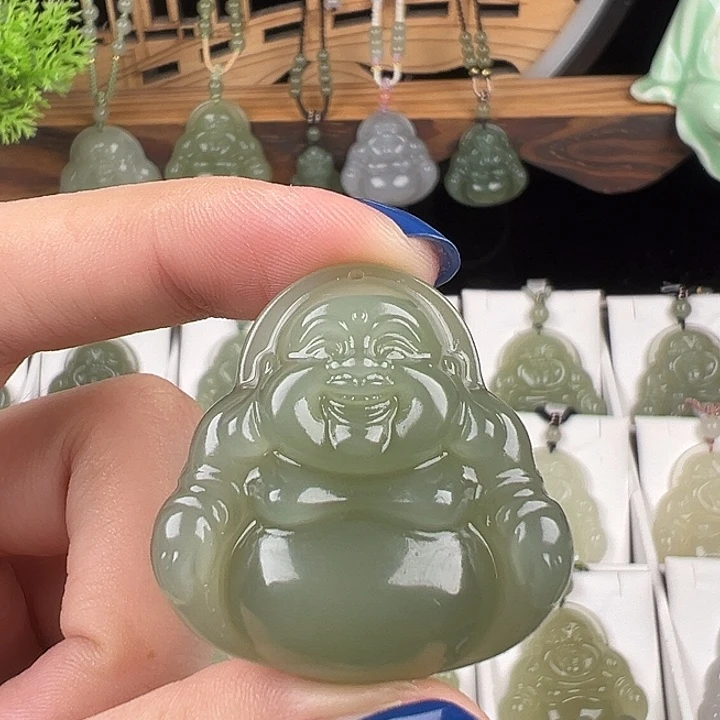 好***情颈饰未镶嵌和田玉