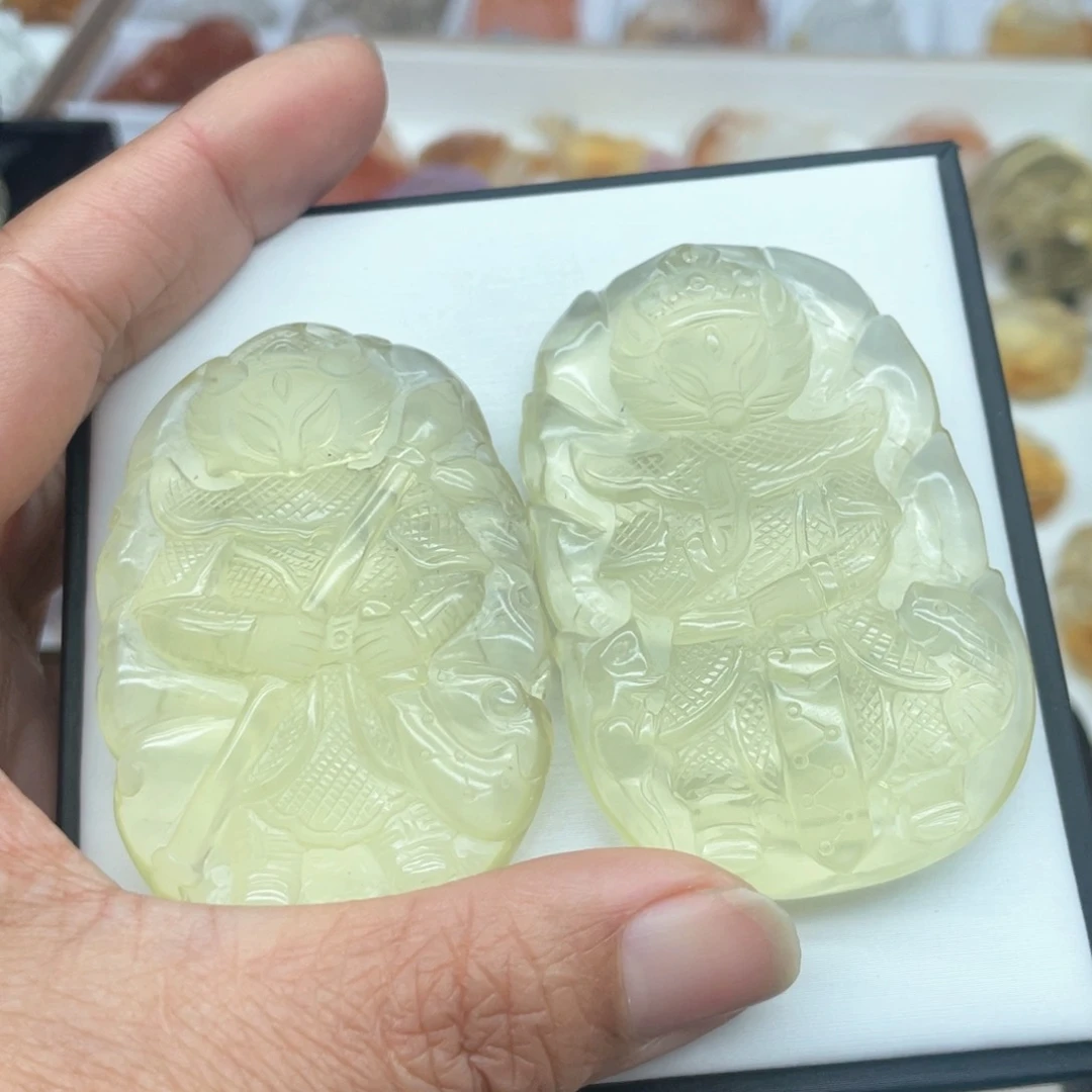 水晶吊坠(不含链)未镶嵌我****黄