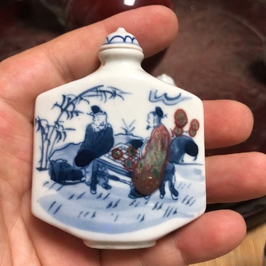 壶陶瓷的设计师是在