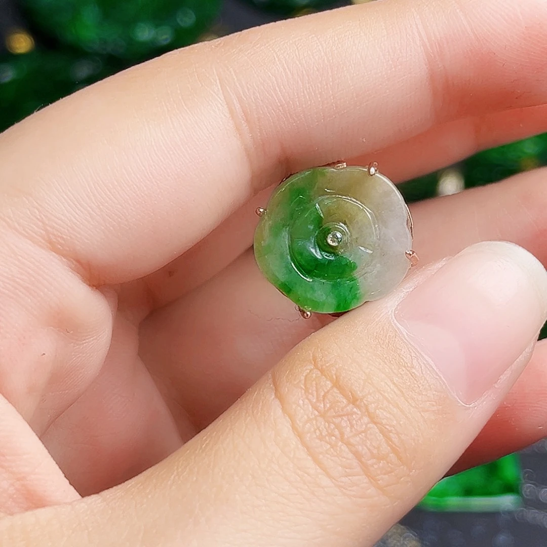 颈饰银S925镶嵌翡翠多样性