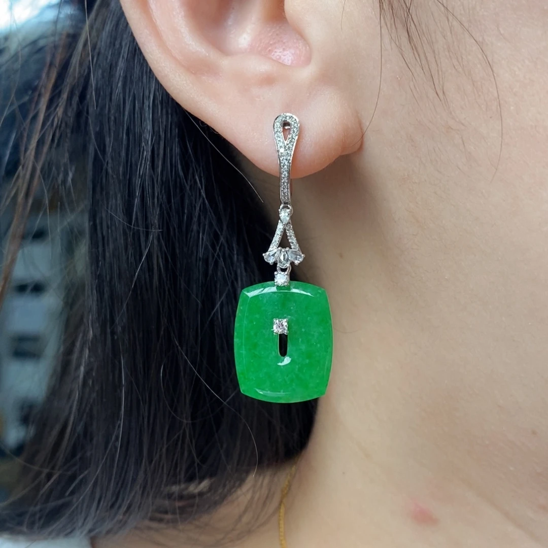 翡翠18K金镶嵌耳饰福贝耳饰 一对发货