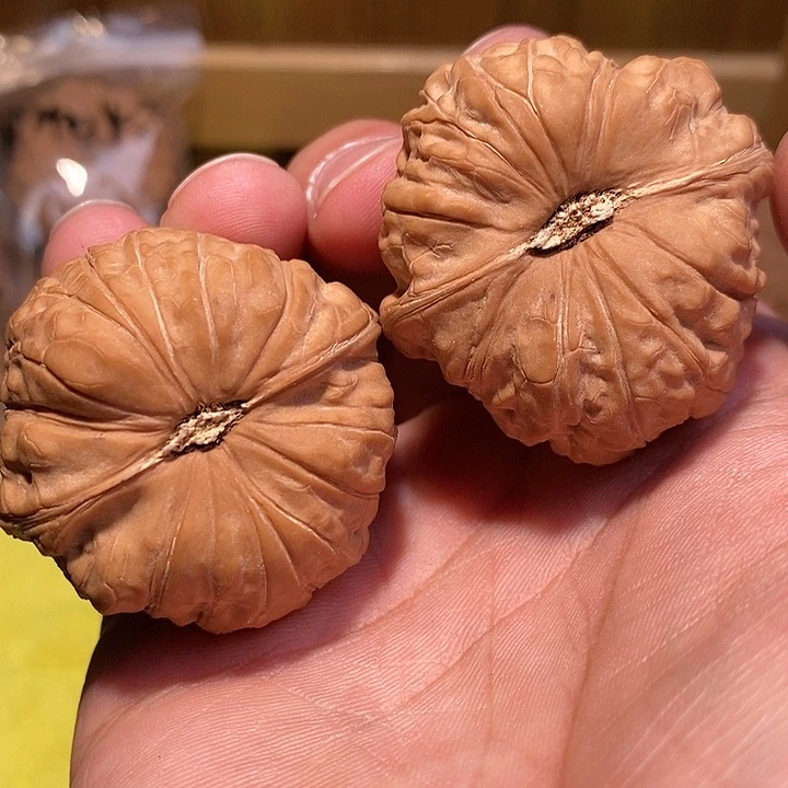 文玩核桃把件吉**于南瓜墩子42