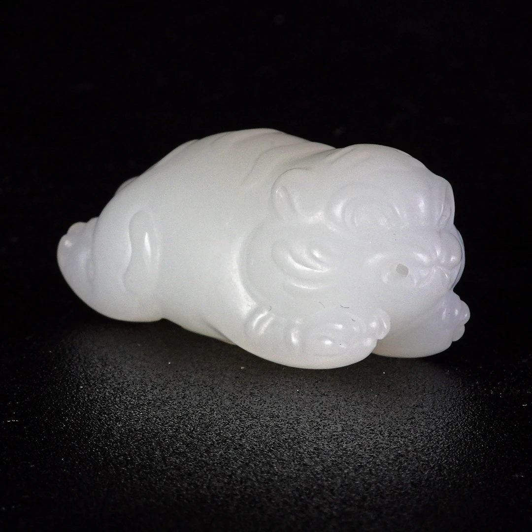 LOT.010羊脂白玉老虎X77