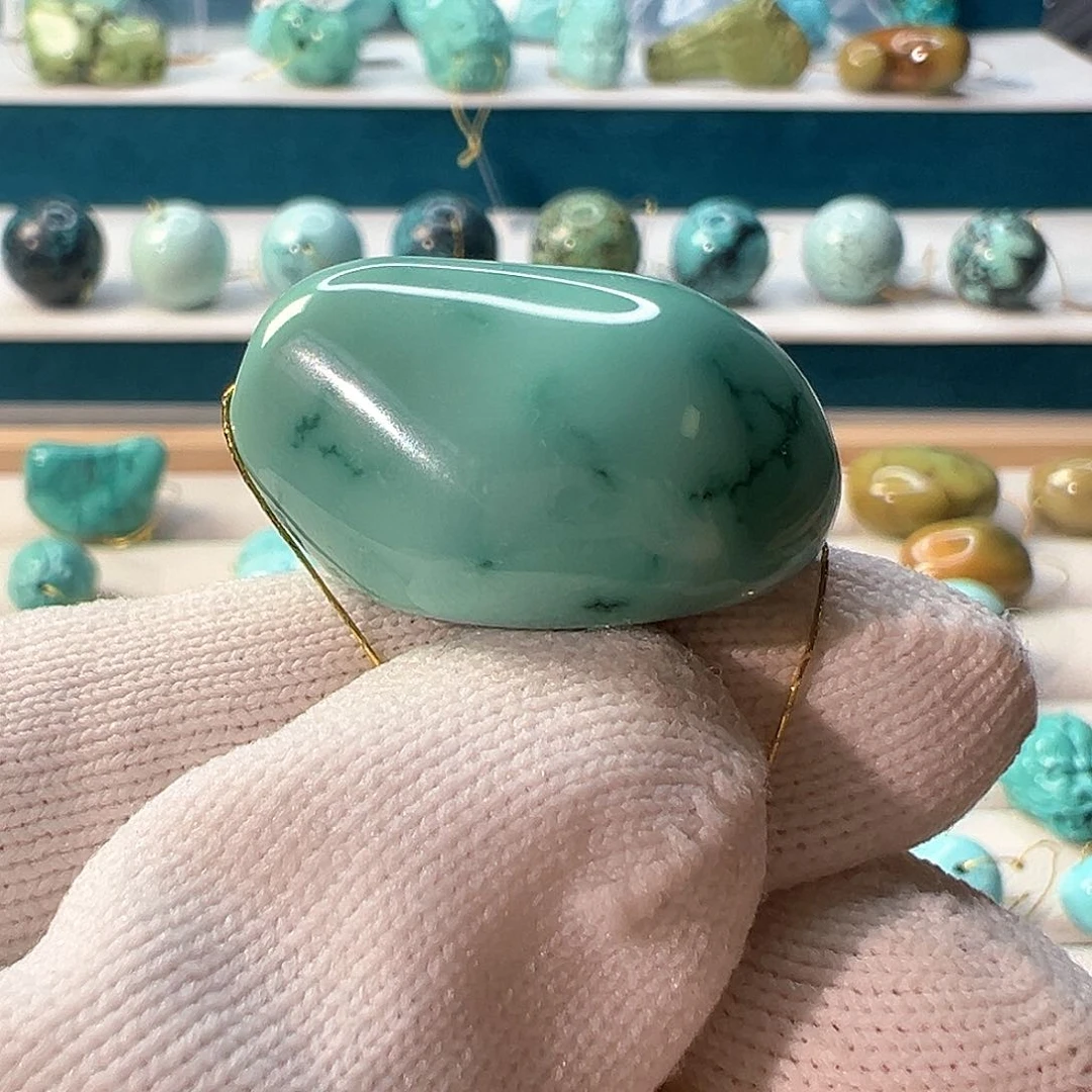 绿松石配饰未镶嵌