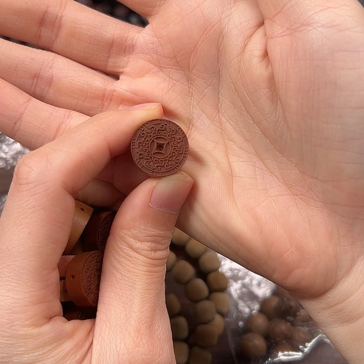 檀香木其他雕刻钱