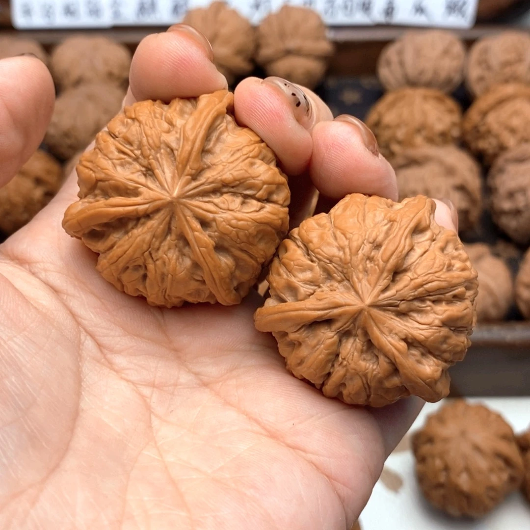 许***恙把件文玩核桃212号雨花石奔