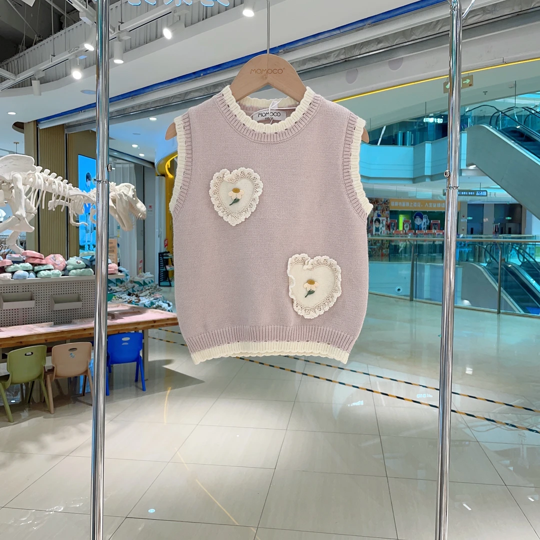MOMOCO秋季女童时尚洋气甜美爱心毛织马甲77780238005