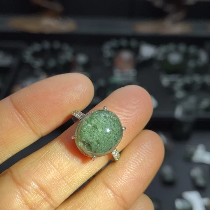 戒指水晶银S925镶嵌绿幽灵戒指