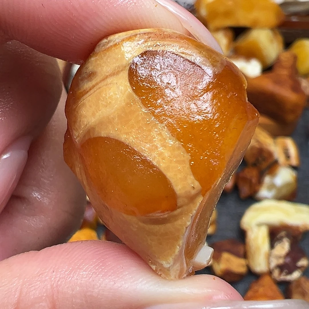 定制琥珀未镶嵌蜜蜡