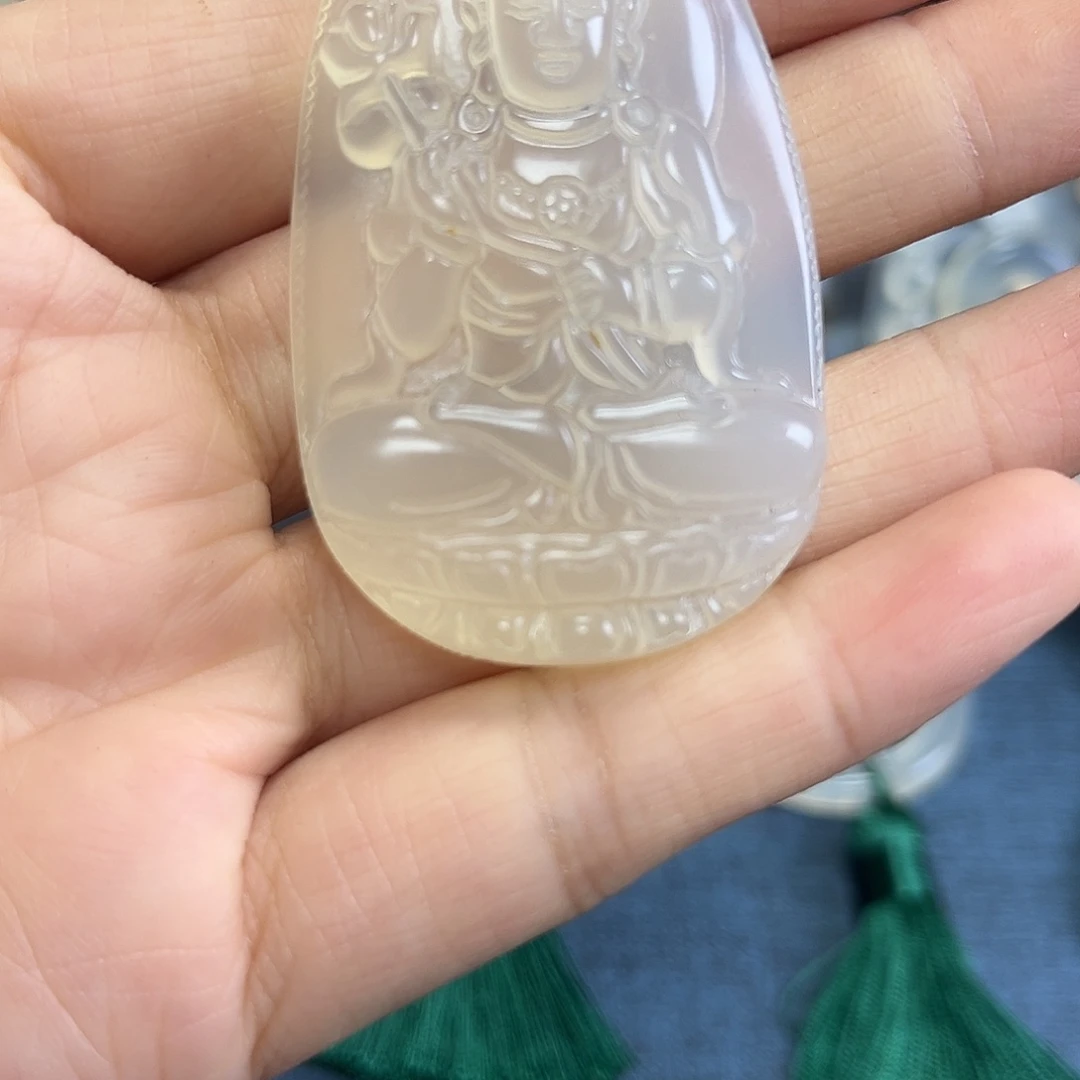 未镶嵌颈饰玛瑙/玉髓