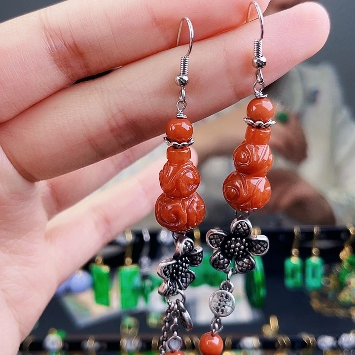 翡翠耳饰未镶嵌饰品