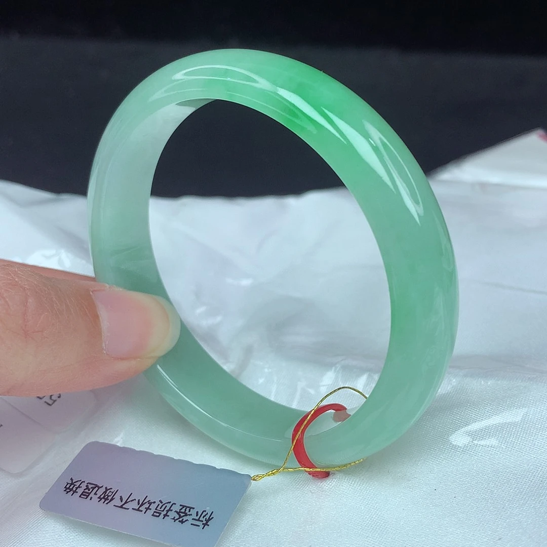 翡翠手镯未镶嵌55圈3929贵妃