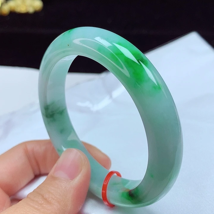 未镶嵌手镯翡翠52圈