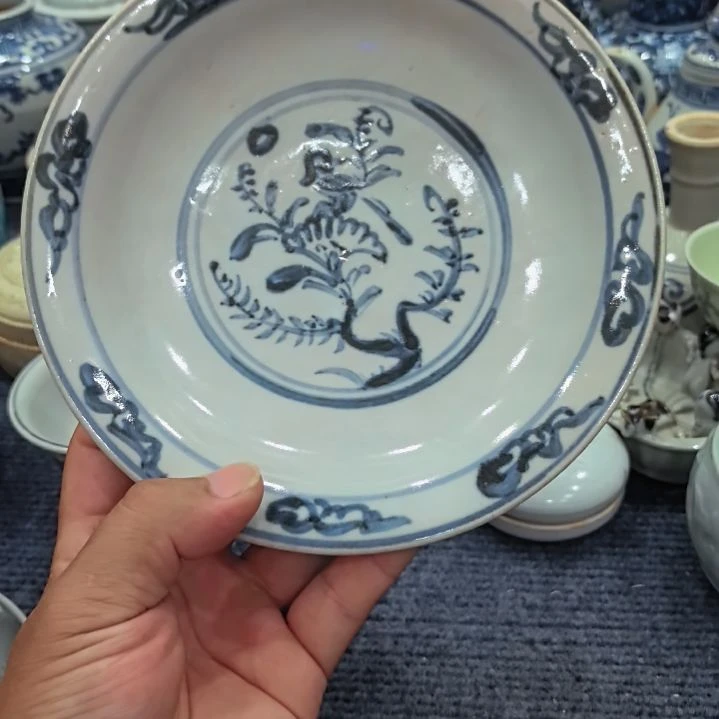 江***少杯一个青花花鸟纹小盘子
