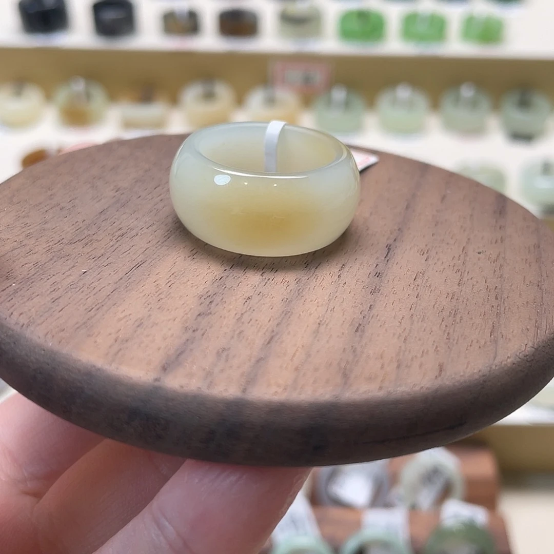 和田玉戒指未镶嵌1-18.8