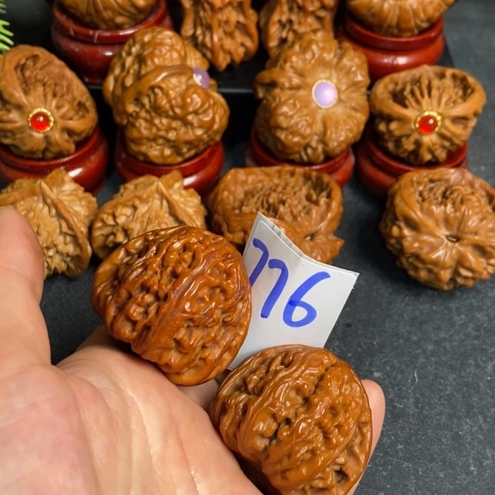 把件文玩核桃白狮子776