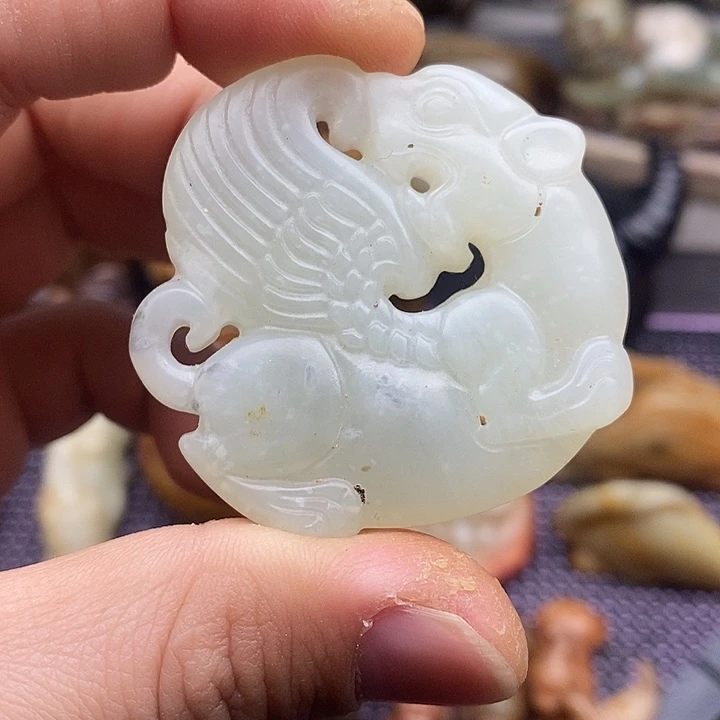 未镶嵌蛇纹石玉颈饰