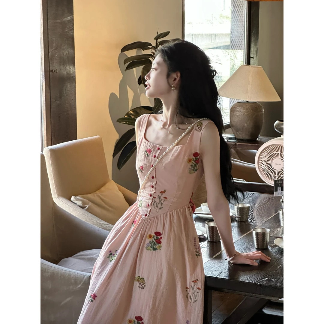 年终请沧【花城秘境】25夏新国风减龄绣花设计感连衣裙 00115 QC