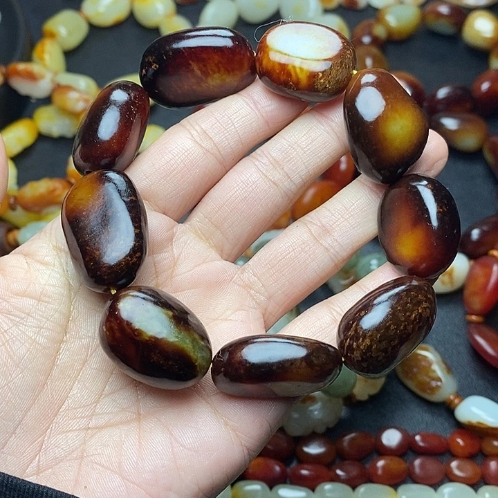 胜***者和田玉未镶嵌手链