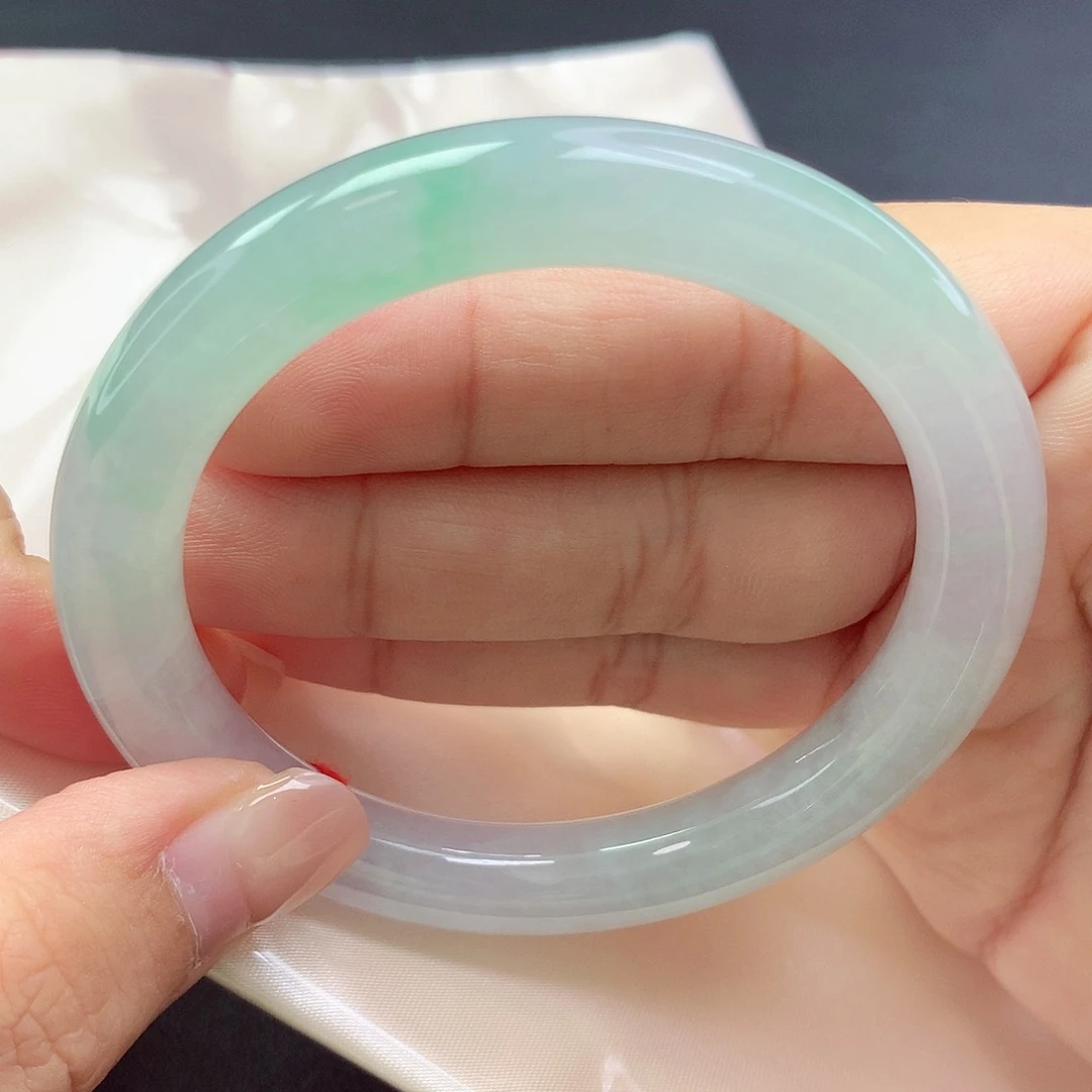 【闪购商品】未镶嵌手镯翡翠882910