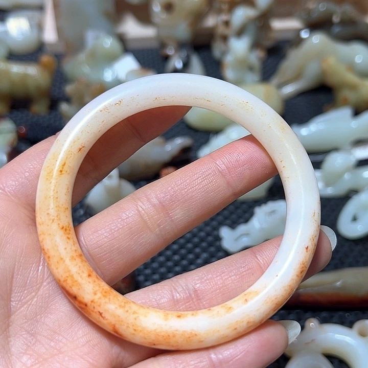 和田玉颈饰未镶嵌阿****好
