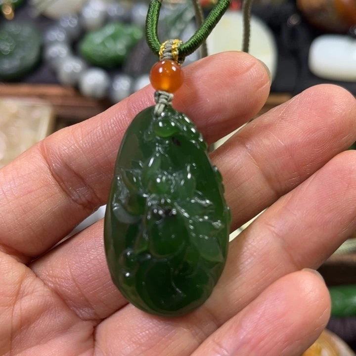 和田玉（碧玉）未镶嵌挂件