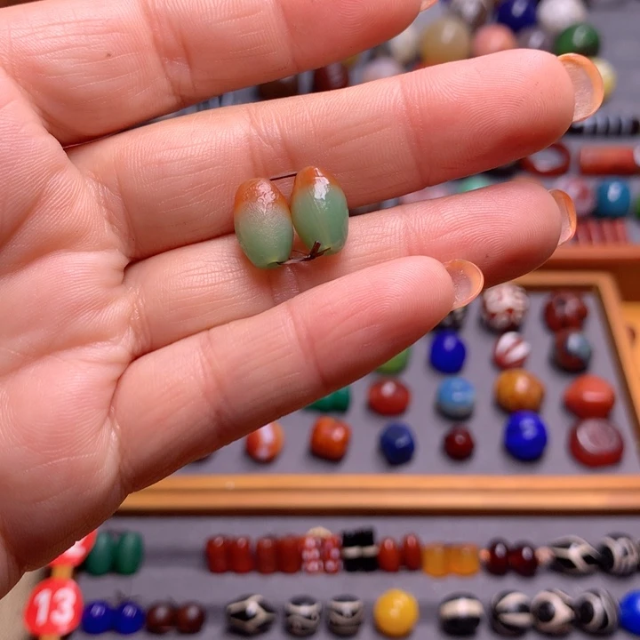 玛瑙/玉髓颈饰未镶嵌L****h