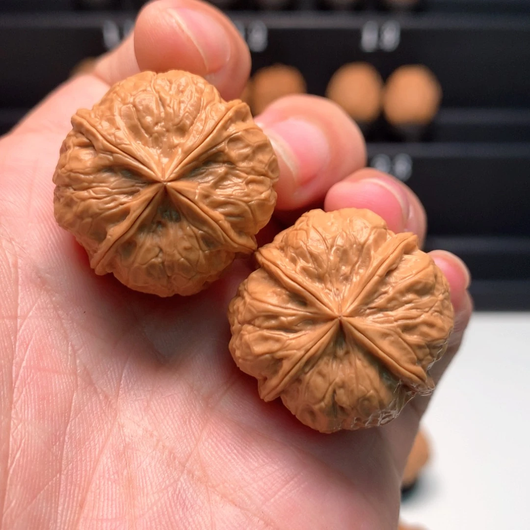 把件文玩核桃王*小玉玺四棱