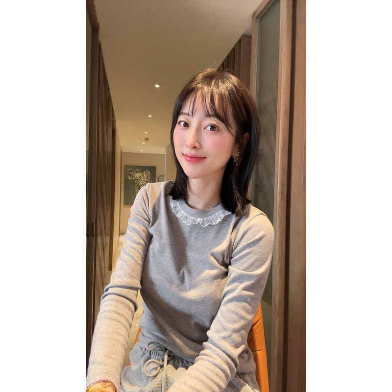 【张静芝】木耳蕾丝花边长袖T恤