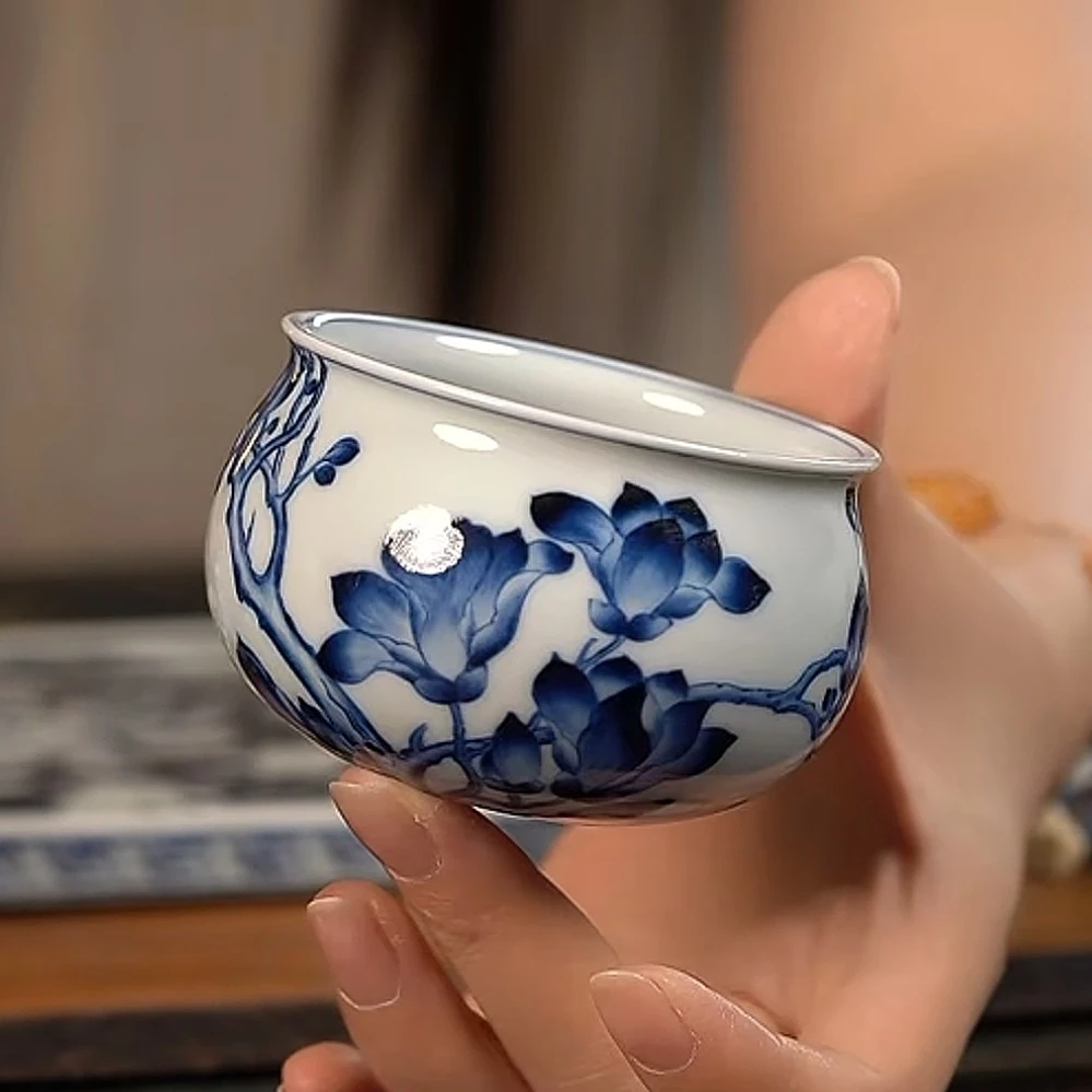 【品遗敬仁】洪印慕明仿明青花玉兰花布袋杯140cc 口径7.4 高5