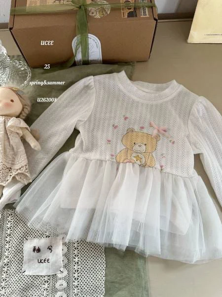 现货 春季2025新款女童釉兮长袖蓬纱上衣