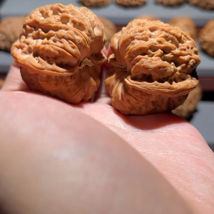 吊坠文玩核桃平谷凹底 44