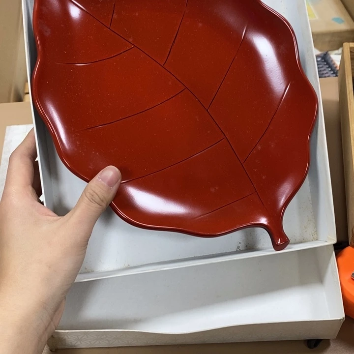 风车木（黑檀木）兰***儿瓷器工艺精湛而闻名