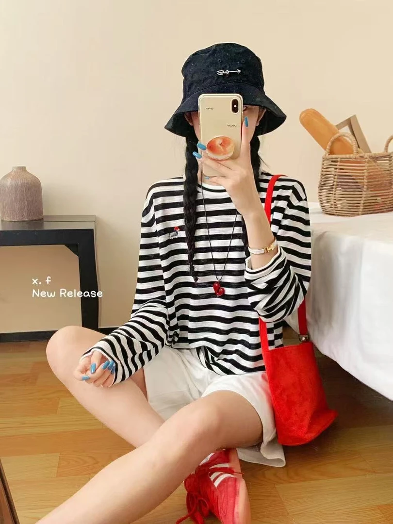 2025春季薄款针织衫女洋气软糯长袖宽松小狗刺绣条纹T恤上衣5103