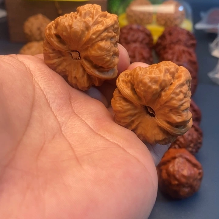 文玩核桃吊坠蛤蟆头5