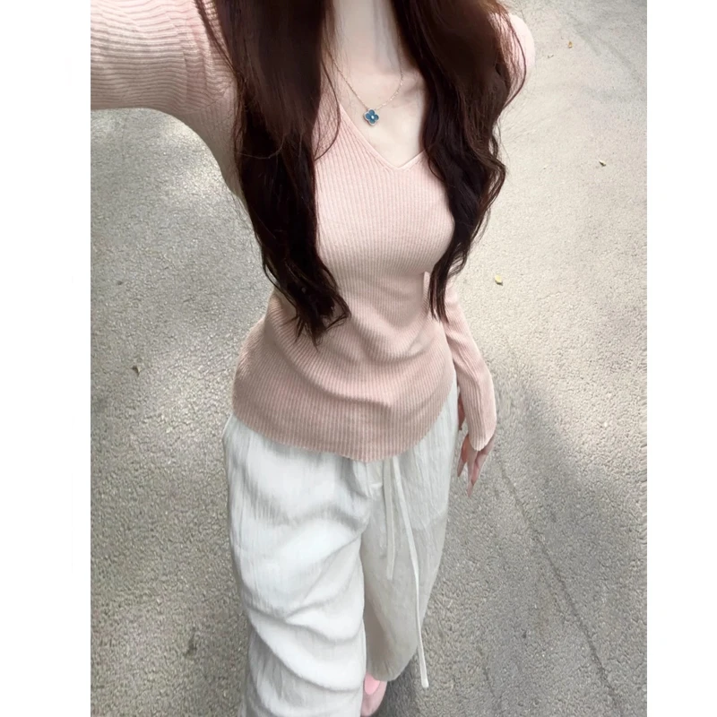 修身针织打底衫女秋冬季2025新款粉色韩系V领高级感内搭长袖上衣