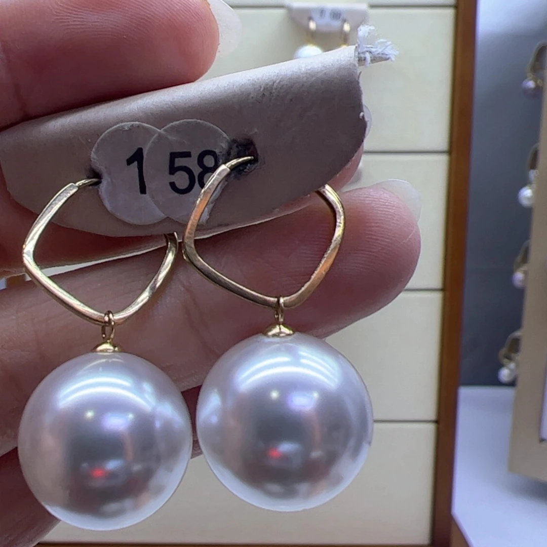 淡水珍珠耳饰18K金镶嵌