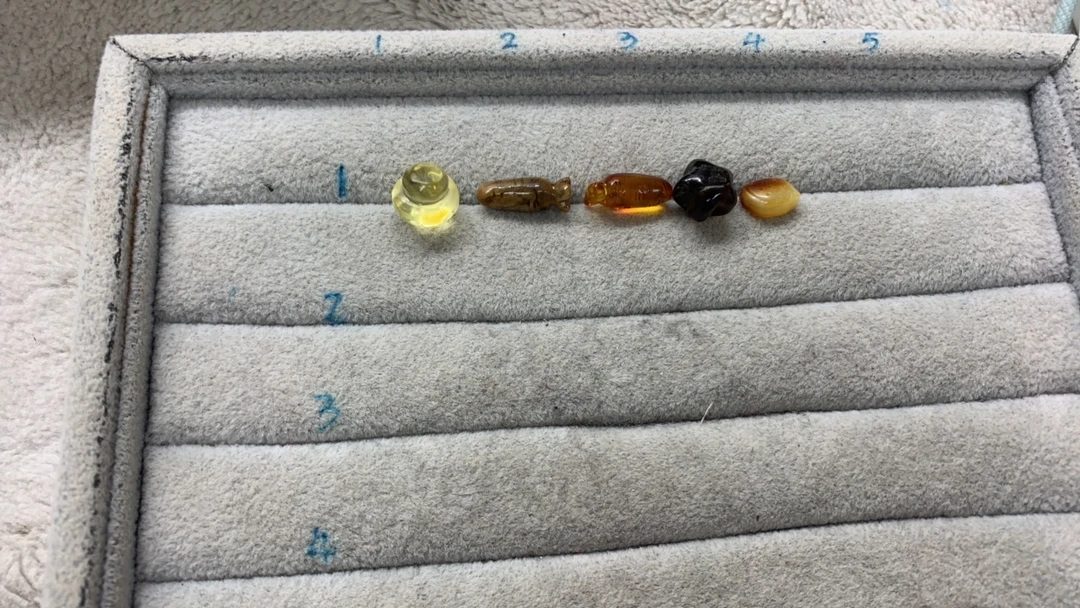 天然蜜蜡琥珀配饰