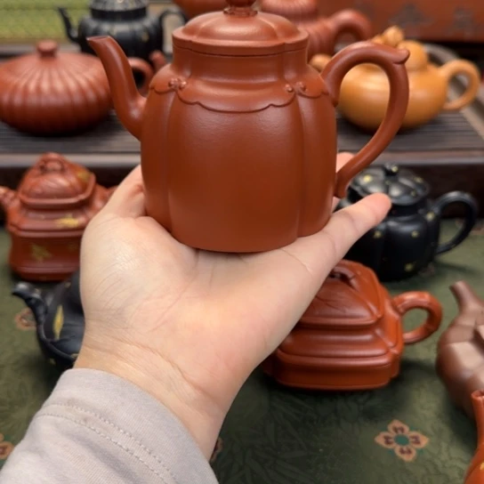 辰***爸茶壶紫砂宜兴紫砂如意宫灯